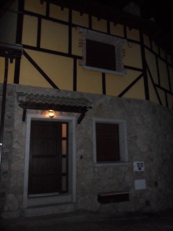 Вілла Casa Gilbuena Екстер'єр фото
